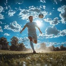 电竞高手“实况波吉”突发意外去世，年仅三十余岁，大量玩家在网上献花哀悼